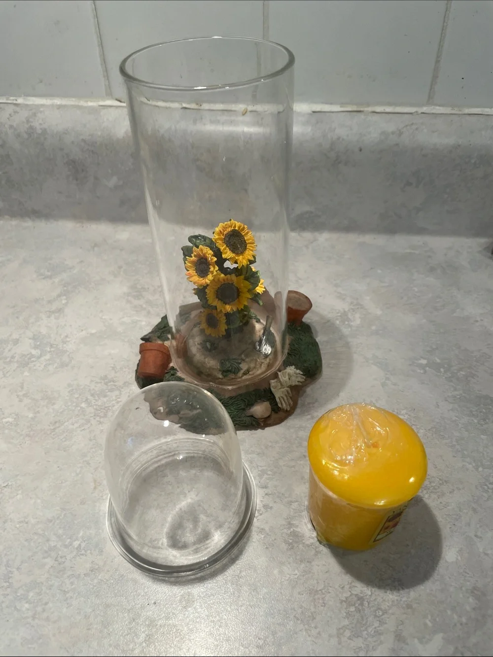 Yankee Candle Yellow Sunflower Glass Hurricane with Decorative Base